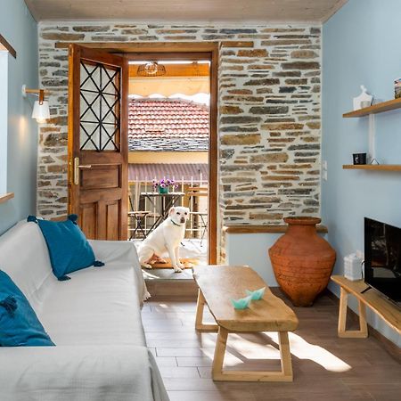 Με Θέα Το Ηλιοβασιλεμα 2 Villa Áfissos Buitenkant foto