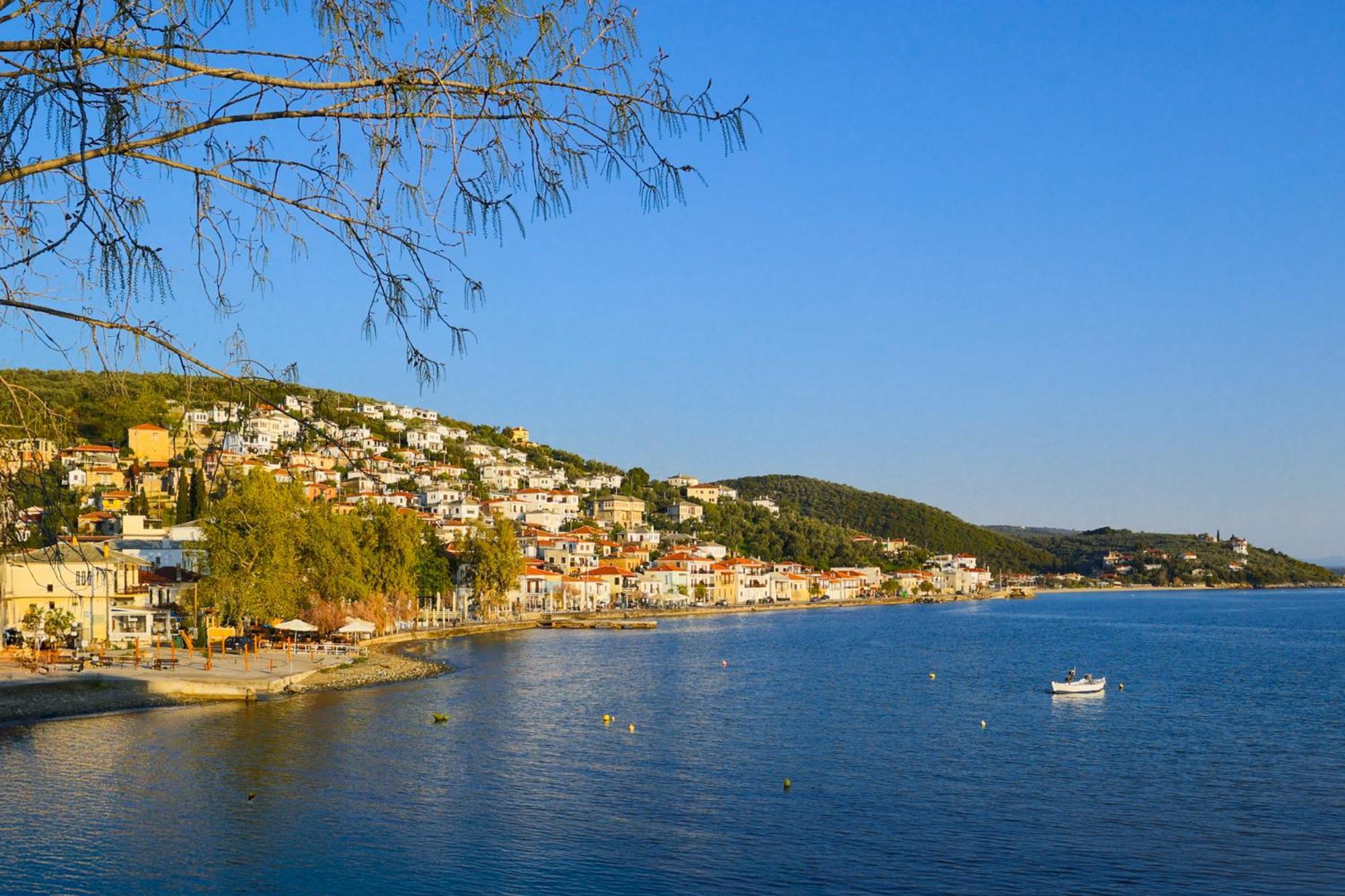 Με Θέα Το Ηλιοβασιλεμα 2 Villa Áfissos Buitenkant foto